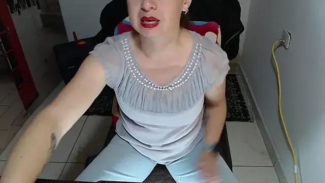Milf_Valeria from StripChat is Freechat