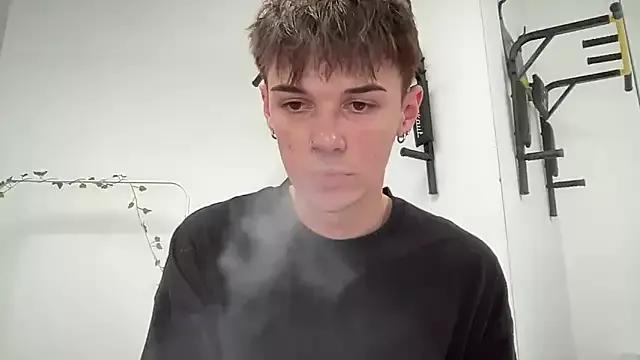 Milk_Guy from StripChat is Freechat