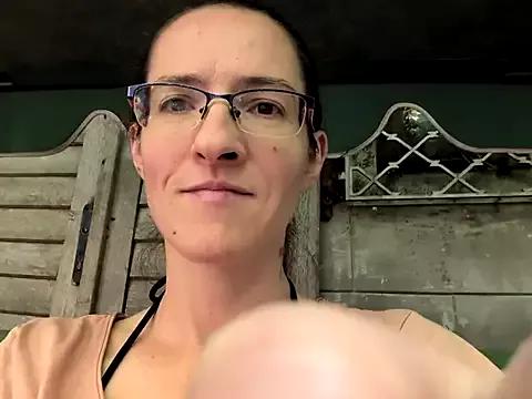 Photos of Milky_hairy_mommy from StripChat is Freechat