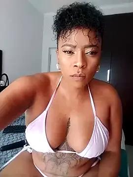MILLA900 from StripChat