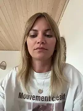 Milla__one from StripChat