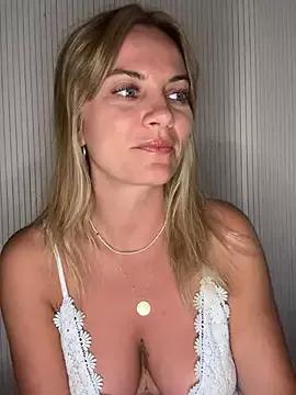 Milla__one from StripChat