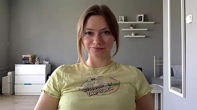 MillieShow from StripChat is Freechat