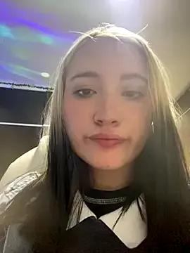Explore our live girls sluts from our Custom and Multi clubs and checkout exclusive access to highly interactive content, such as shape, hair, titties, pussy type and many more.
