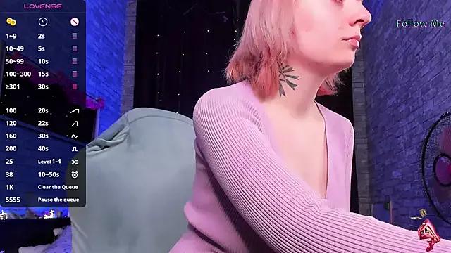 Minerva_Trees from StripChat is Freechat