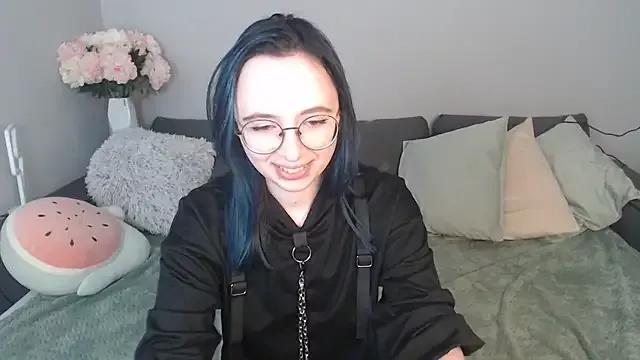 Mini_Diva from StripChat