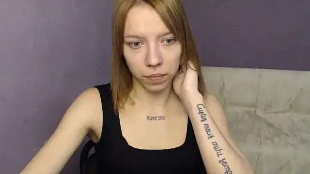 Explore our live girls sluts from our Custom and Multi clubs and checkout exclusive access to highly interactive content, such as shape, hair, titties, pussy type and many more.