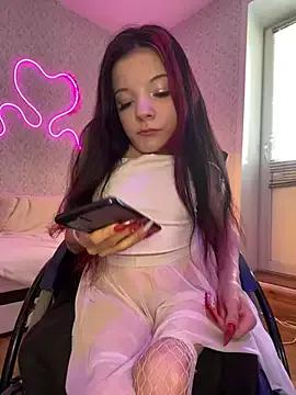 Explore our live girls sluts from our Custom and Multi clubs and checkout exclusive access to highly interactive content, such as shape, hair, titties, pussy type and many more.