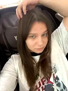 Photos of MiniVi from StripChat is Freechat