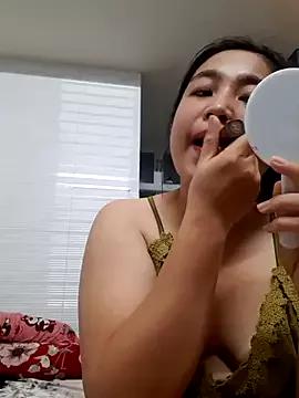 Minn-cute from StripChat is Freechat