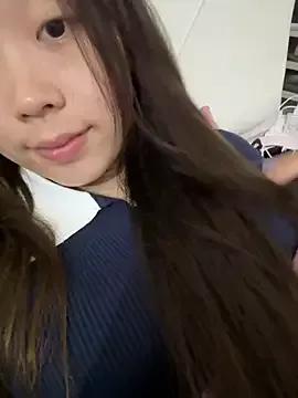 Minnie-66 from StripChat