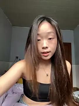 Minnie-66 from StripChat