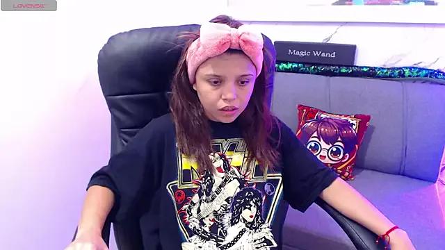 minnie_cake from StripChat