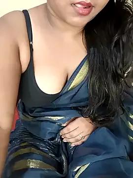 Minnybaby from StripChat
