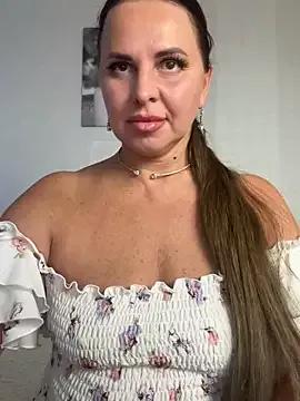 MIRAA_LUV from StripChat is Freechat