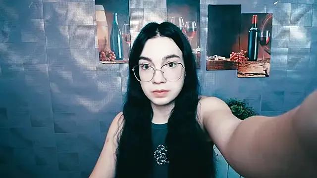 MiraBabe_ from StripChat is Freechat