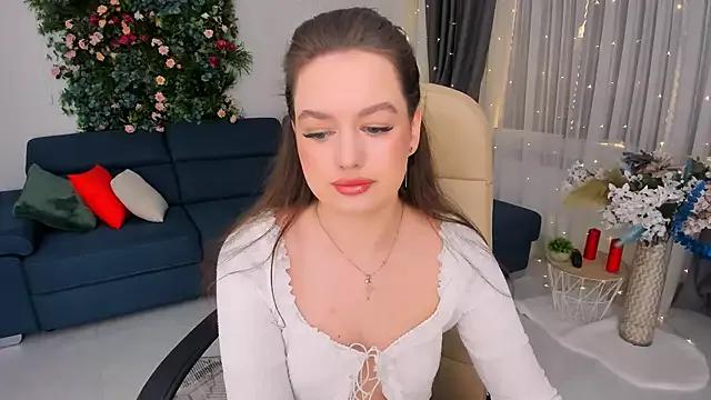 Explore our live girls sluts from our Custom and Multi clubs and checkout exclusive access to highly interactive content, such as shape, hair, titties, pussy type and many more.