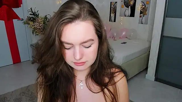 Explore our live girls sluts from our Custom and Multi clubs and checkout exclusive access to highly interactive content, such as shape, hair, titties, pussy type and many more.
