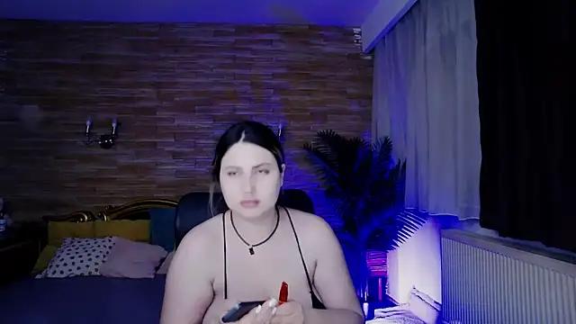 Explore our live girls sluts from our Custom and Multi clubs and checkout exclusive access to highly interactive content, such as shape, hair, titties, pussy type and many more.