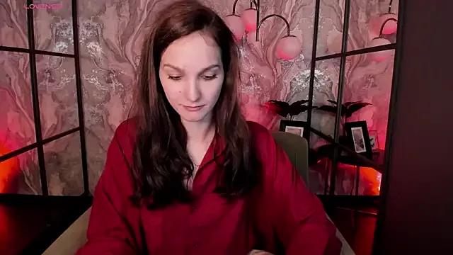 MirandaGlow from StripChat is Freechat