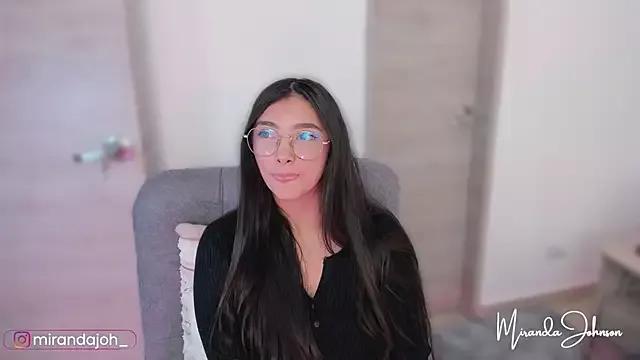 MirandaJohnson_ from StripChat is Freechat