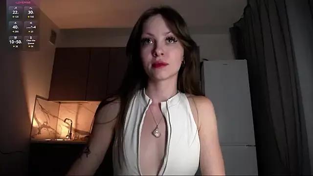 Miriamleroy_ from StripChat is Freechat