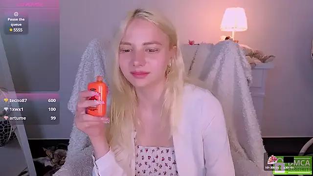MirraBellanta from StripChat