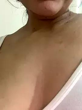 misharani00 from StripChat is Freechat