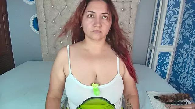 Photos of mishell_lovely from StripChat is Freechat