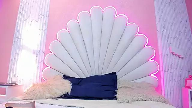 MisRoos webcams show profile image 