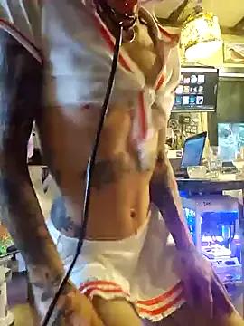 Miss-Paradise from StripChat