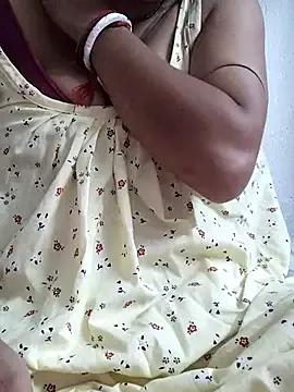 miss-Riy from StripChat