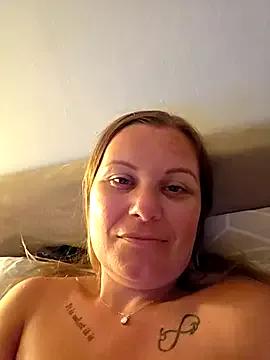 Miss-ShelbyXX from StripChat