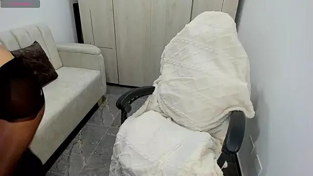 Miss_Annye from StripChat