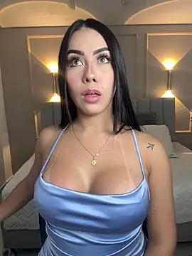 Explore our live girls sluts from our Custom and Multi clubs and checkout exclusive access to highly interactive content, such as shape, hair, titties, pussy type and many more.