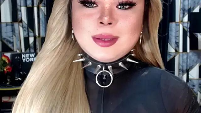 Miss_Cass from StripChat