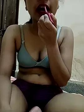 Miss_kainaat890 from StripChat