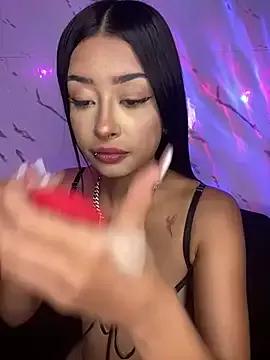 Explore our live girls sluts from our Custom and Multi clubs and checkout exclusive access to highly interactive content, such as shape, hair, titties, pussy type and many more.