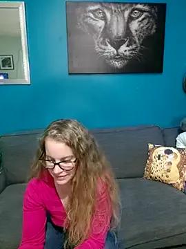 Miss_luxiole from StripChat