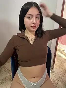 Miss_Lynnn from StripChat