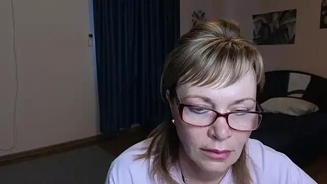 Miss_Moren from StripChat