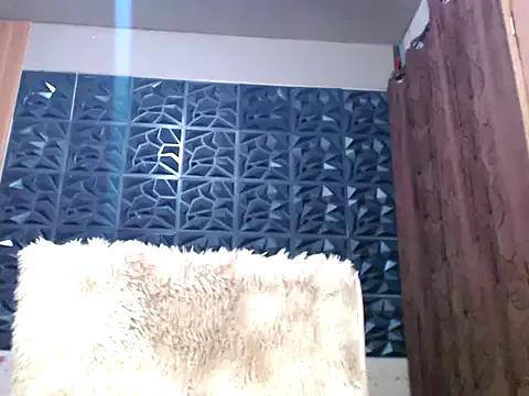 Miss_ngosh from StripChat