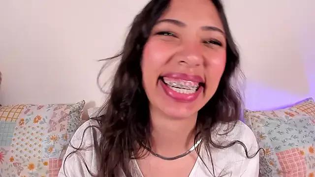 Miss_veronicaa2 from StripChat