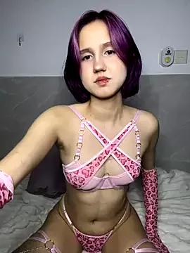 Explore our live girls sluts from our Custom and Multi clubs and checkout exclusive access to highly interactive content, such as shape, hair, titties, pussy type and many more.