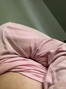 missaaprilv from StripChat