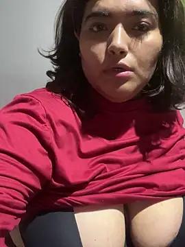 Explore our live girls sluts from our Custom and Multi clubs and checkout exclusive access to highly interactive content, such as shape, hair, titties, pussy type and many more.