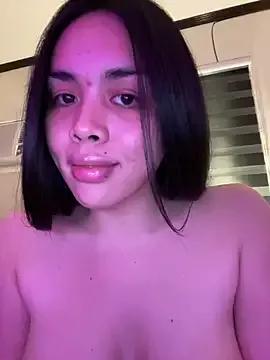 Explore our live girls sluts from our Custom and Multi clubs and checkout exclusive access to highly interactive content, such as shape, hair, titties, pussy type and many more.