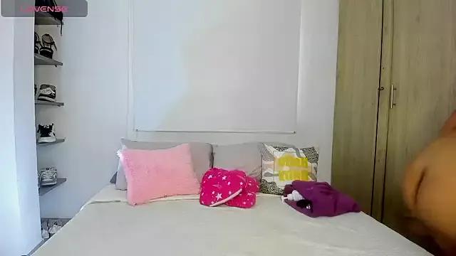 Missangeldust16 from StripChat