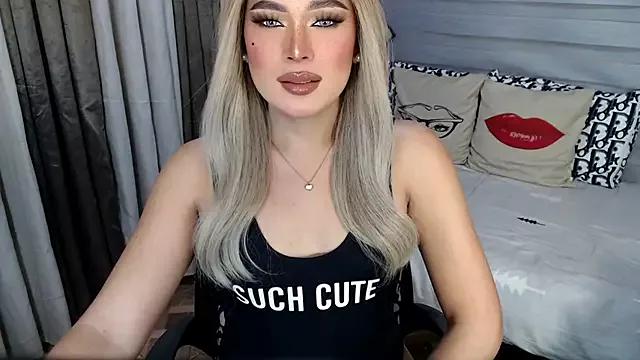 Missavacroft from StripChat