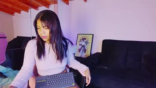 MissAzul from StripChat